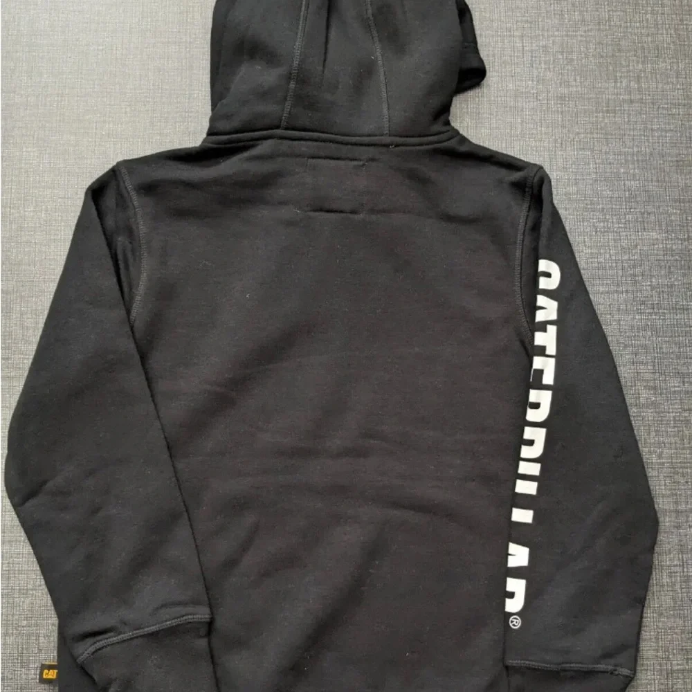 CATERPILLAR. NWT. CAT‎ Construction Youth Hooded Black Sweatshirt. M-10/12